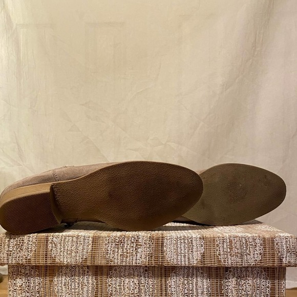 LC Lauren Conrad Mocha/Taupe Ankle Boots (Size 9&1/2) - Picture 5 of 13